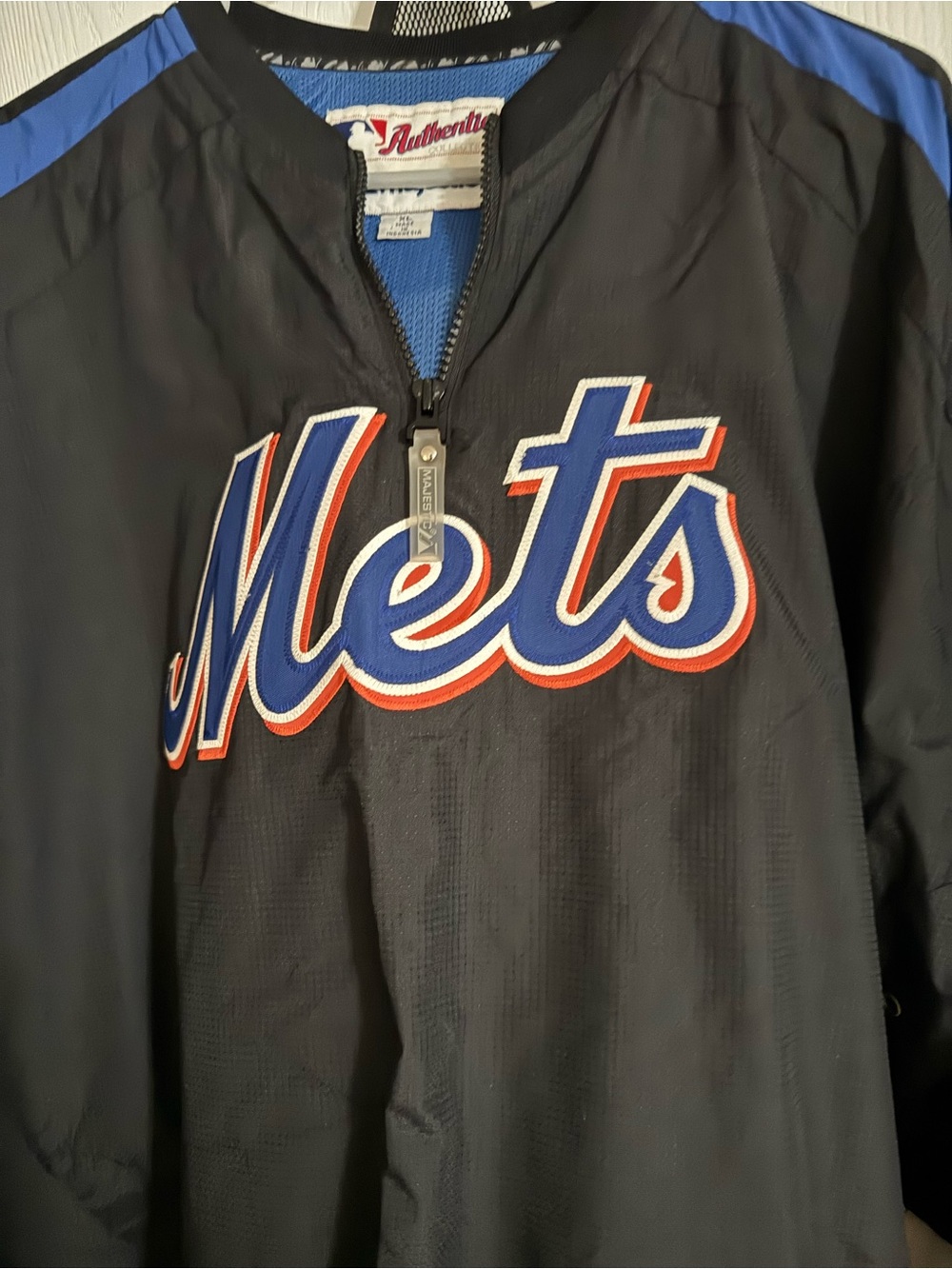 Mets Pullover Jacket with Bold Script Logo - (Majestic Authentic XL)